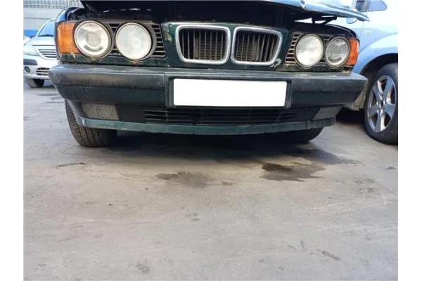 Recambio de paragolpes delantero para bmw serie 5 berlina (e34) 2.5 525tds referencia OEM IAM 51111944439  