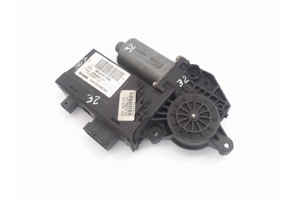 Recambio de motor elevalunas delantero izquierdo para peugeot 307 (s1) referencia OEM IAM (9634457580) (990830-101)  