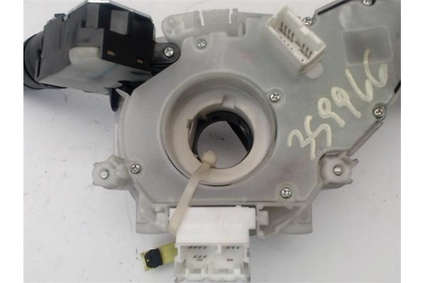 Recambio de mando intermitencia para nissan micra (k12e) 1.5 dci referencia OEM IAM 25560BC325  