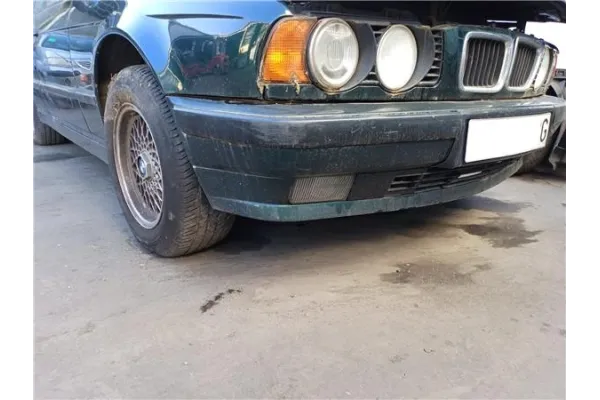 Recambio de paragolpes delantero para bmw serie 5 berlina (e34) 2.5 525tds referencia OEM IAM 51111944439  