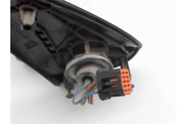 Recambio de retrovisor electrico izquierdo para peugeot 206 referencia OEM IAM   