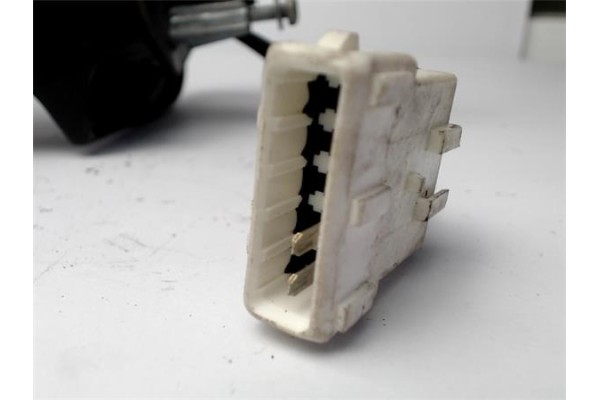 Recambio de retrovisor izquierdo para citroen berlingo 1.4 i (mfkfx) referencia OEM IAM 8153HN  