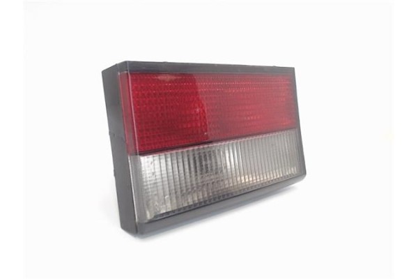 Recambio de piloto porton trasero derecho para citroen xantia berlina referencia OEM IAM   