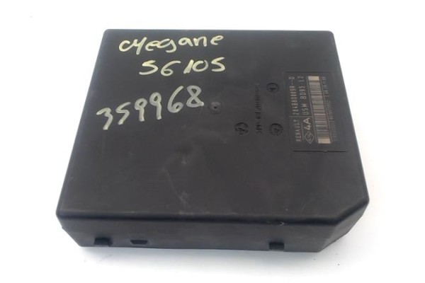 Recambio de caja fusibles/rele para renault megane iii berlina 5p 1.5 expression referencia OEM IAM 284B60009R  