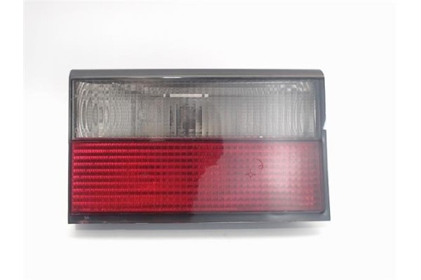 Recambio de piloto porton trasero izquierdo para citroen xantia berlina referencia OEM IAM   