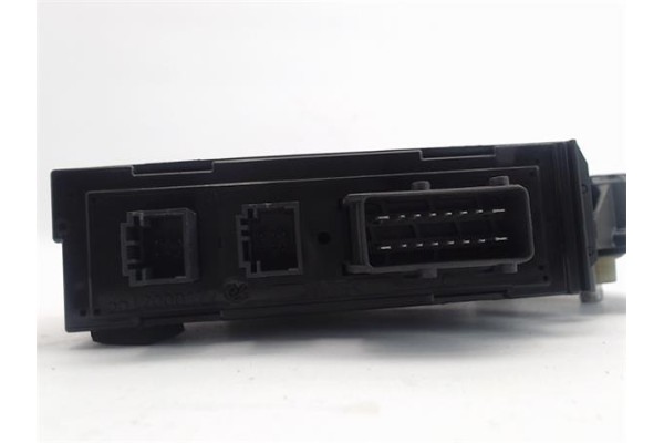 Recambio de motor elevalunas delantero izquierdo para peugeot 307 (s1) referencia OEM IAM (9637130580) (990186-200) 