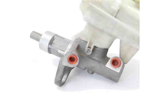 Recambio de bomba freno para opel astra j 1.7 cdti referencia OEM IAM 84102409 13286445 