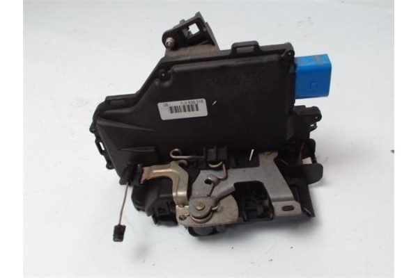 Recambio de cierre electromagnetico trasero derecho para volkswagen touran (1t1) 1.9 tdi referencia OEM IAM 7L0839016  7L0839016
