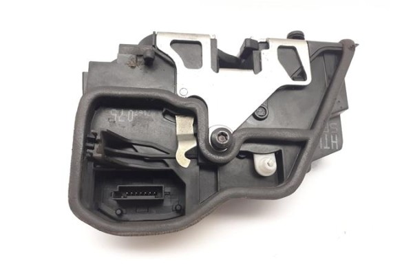 Recambio de cierre electromagnetico trasero izquierdo para bmw serie 5 berlina (e60) 520d referencia OEM IAM 7167075  7060295 , 
