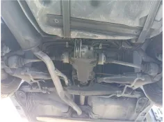 PALIER TRASERO IZQUIERDO 33211226720 
