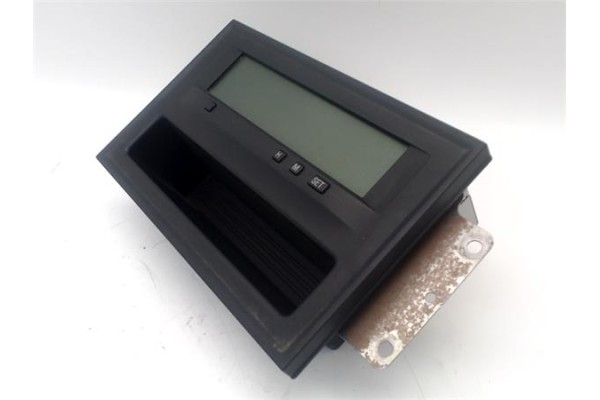 Recambio de display para mitsubishi montero (v60/v70) 3.2 d 4wd (v78w, v68w) referencia OEM IAM MR532881  