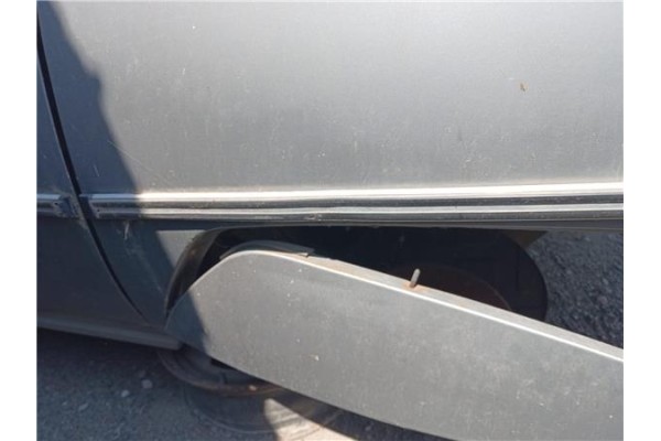 Recambio de moldura aleta trasero izquierda para citroen cx berlina 2.0 pallas referencia OEM IAM   