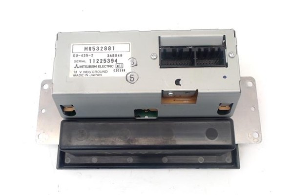 Recambio de display para mitsubishi montero (v60/v70) 3.2 d 4wd (v78w, v68w) referencia OEM IAM MR532881  