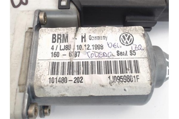 Recambio de motor elevalunas delantero izquierdo para seat toledo (1m2) referencia OEM IAM (1J0959801F)  
