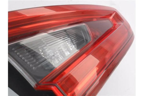 Recambio de piloto porton trasero izquierdo para nissan qashqai ii (j11e) 1.2 n-connecta referencia OEM IAM 26555HV05A 26555HV55