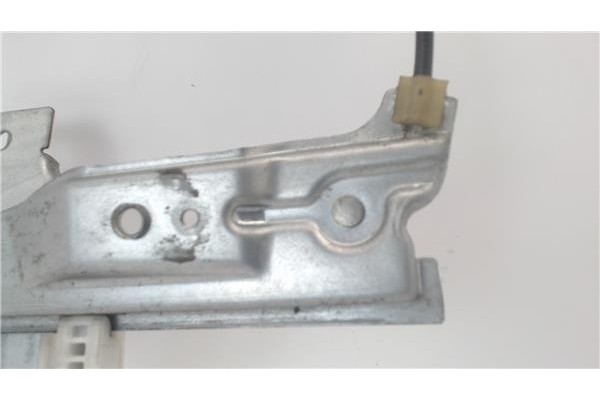 Recambio de mecanismo elevalunas delantero izquierdo para citroen c4 berlina referencia OEM IAM (440807D) (9682495680) (400965E)