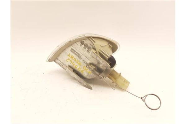 Recambio de intermitente delantero dcho para seat arosa (6h1) 1.4 tdi referencia OEM IAM 6H0953042  