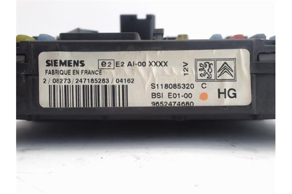 Recambio de caja fusibles/rele para citroen xsara picasso 2.0 hdi referencia OEM IAM 9652474680  