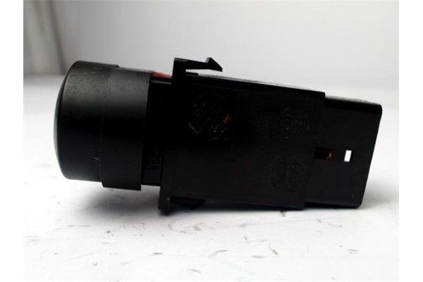 Recambio de interruptor luces emergencia para kia sorento (bl) 2.5 crdi referencia OEM IAM 937303E000 30903B 