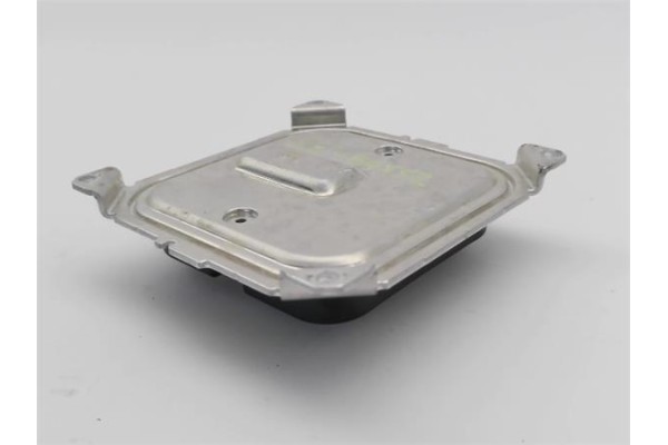 Recambio de centralita xenon para renault clio v 1.0 business referencia OEM IAM 260556623R A2C906658030 