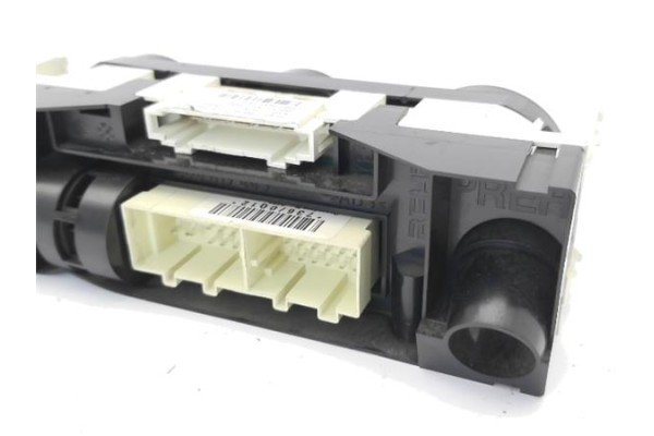 Recambio de mandos calefaccion / a.a. para volkswagen polo v (6r1) 1.4 advance referencia OEM IAM 6R0820045Q  