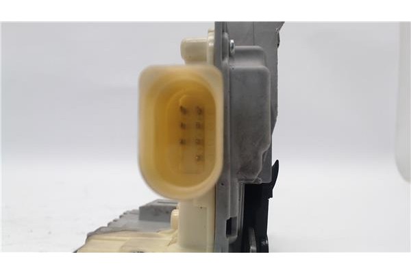 Recambio de cierre electromagnetico delantero derecho para volkswagen passat berlina (3c2) 2.0 tdi 16v referencia OEM IAM 3C1837