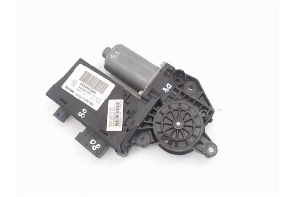 Recambio de motor elevalunas delantero izquierdo para peugeot 307 berlina (s2) referencia OEM IAM (9634457580) (990830-101) 
