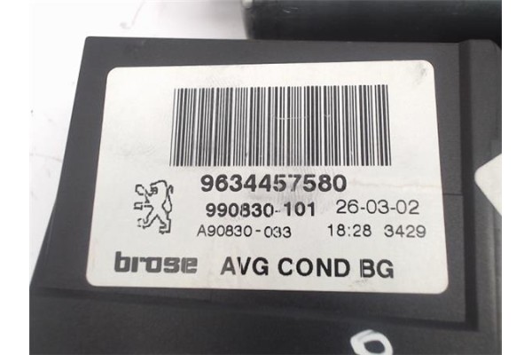 Recambio de motor elevalunas delantero izquierdo para peugeot 307 berlina (s2) referencia OEM IAM (9634457580) (990830-101) 