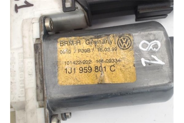 Recambio de motor elevalunas delantero izquierdo para volkswagen golf iv berlina (1j1) referencia OEM IAM (1J1959801C) (97761014