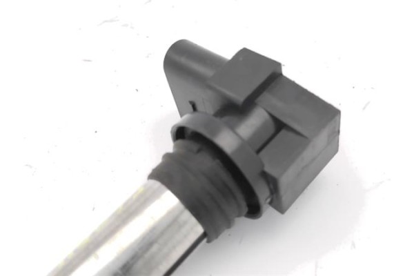 Recambio de bobina encendido para volkswagen polo v (6r1) 1.4 advance referencia OEM IAM 036905715G 986221023 