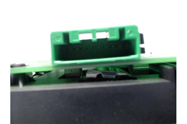 Recambio de luz interior techo para volvo s60 berlina 2.4 referencia OEM IAM 30669623 050400001137 