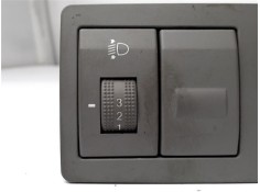 Recambio de conjunto interruptores para kia sorento (bl) 2.5 crdi referencia OEM IAM Y08C+  