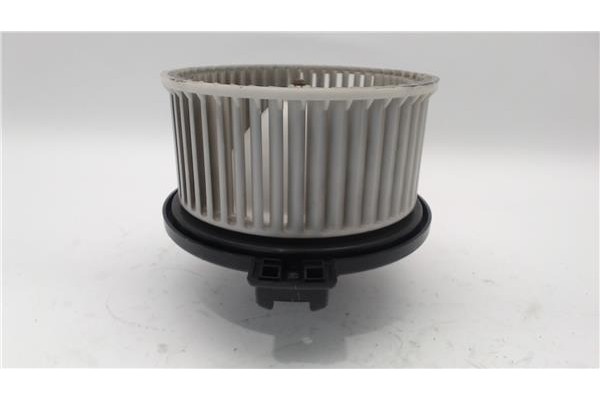 Recambio de motor calefaccion para mazda 2 (b2w) 1.6 referencia OEM IAM GJ8AA02 8940000 