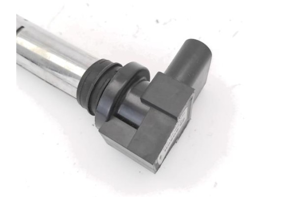 Recambio de bobina encendido para volkswagen polo v (6r1) 1.4 advance referencia OEM IAM 036905715G 986221023 