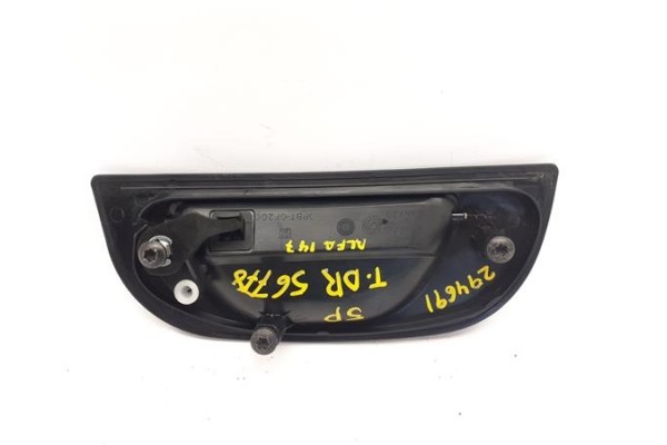 Recambio de maneta exterior trasero derecha para alfa romeo 147 (190) 1.6 t.spark eco distinctive referencia OEM IAM 156083655  