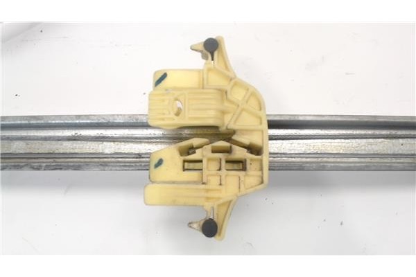 Recambio de mecanismo elevalunas trasero derecho para citroen xsara picasso referencia OEM IAM 9637090880  