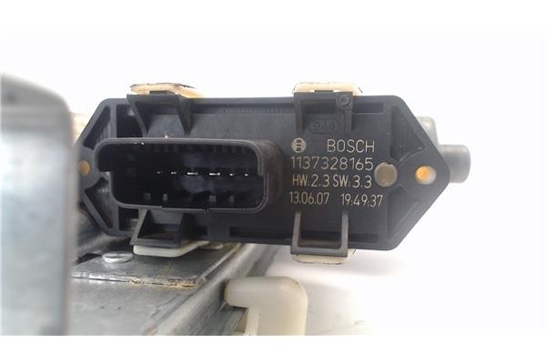 Recambio de mecanismo elevalunas trasero derecho para citroen c4 berlina referencia OEM IAM 0130822238  