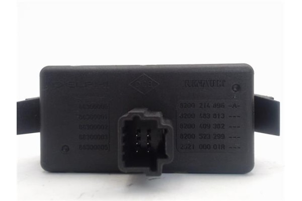 Recambio de conjunto interruptores para renault scenic iii (jz) referencia OEM IAM 8200214895A 88300000 