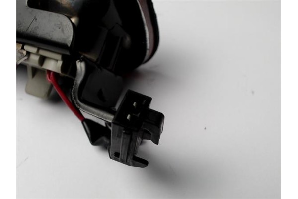 Recambio de luz central de freno para kia sorento (bl) 2.5 crdi referencia OEM IAM 927003E0  