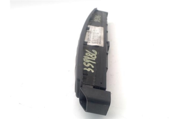 Recambio de interruptor luces emergencia para smart forfour 1.5 cdi (50kw) referencia OEM IAM A4548202610  