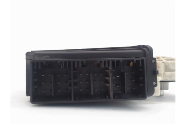 Recambio de motor elevalunas delantero izquierdo para seat ibiza (6l1) referencia OEM IAM (6Q2959802A) (104379-101) 6Q2959802A ,