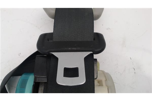 Recambio de cinturon seguridad delantero derecho para mazda 2 (b2w) 1.6 referencia OEM IAM DD1057L30  