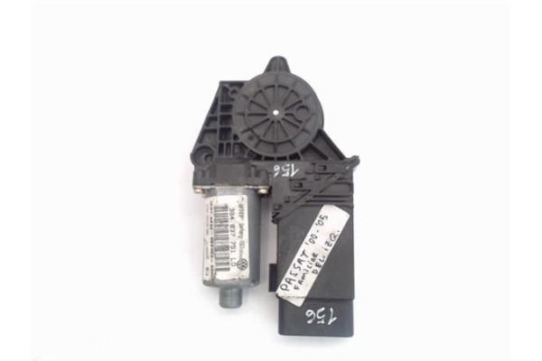 Recambio de motor elevalunas delantero izquierdo para volkswagen passat berlina (3b3) referencia OEM IAM (3B4837751LD) (105404-3