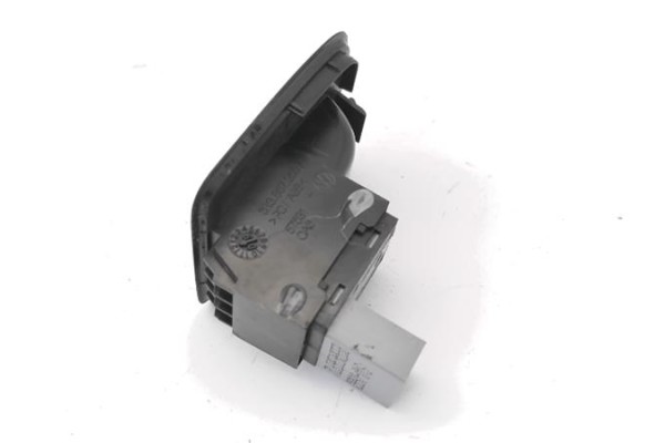 Recambio de mando elevalunas delantero derecho para volkswagen polo v (6r1) 1.4 advance referencia OEM IAM 1K3959857AREH  