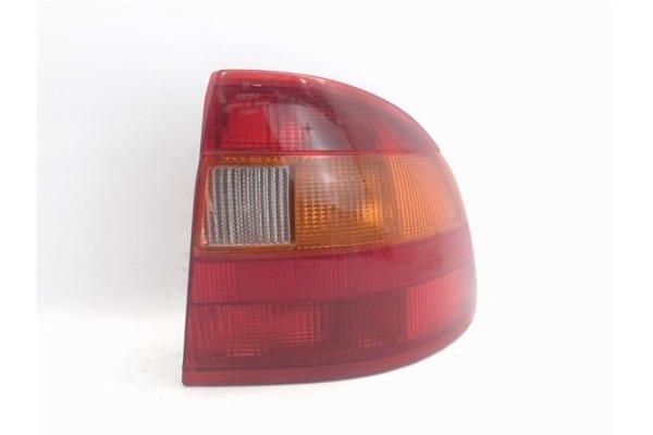 Recambio de piloto trasero derecho para opel astra g berlina referencia OEM IAM   