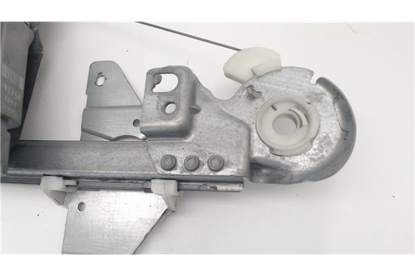 Recambio de mecanismo elevalunas trasero derecho para peugeot 307 break / sw (s1) referencia OEM IAM 400584T  