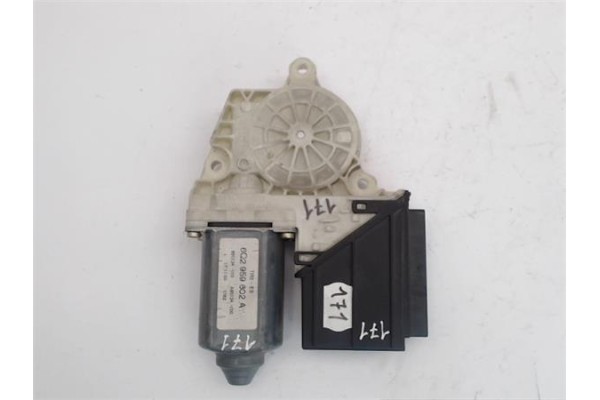 Recambio de motor elevalunas delantero izquierdo para seat ibiza (6l1) referencia OEM IAM 6Q2959802A 104379-101 