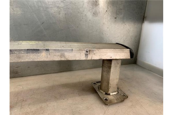 Recambio de refuerzo paragolpes para citroen jumpy furgón 2.0 hdi 120 referencia OEM IAM 7414RG  