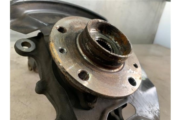 Recambio de mangueta delantero izquierda para nissan qashqai ii (j11e) 1.2 n-connecta referencia OEM IAM 400154EA0A  