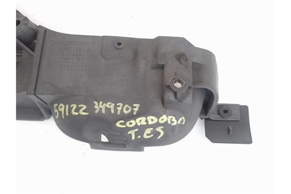 Recambio de manilla int. puerta trasero izquierda para seat cordoba berlina (6k2) 1.9 d referencia OEM IAM 6K4837113  